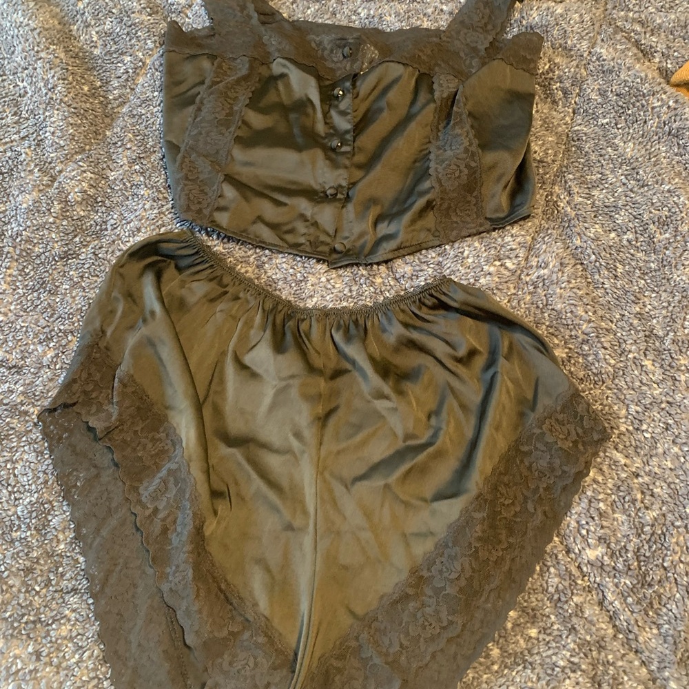 Forever 21 Black Lace Trim Chemise Set